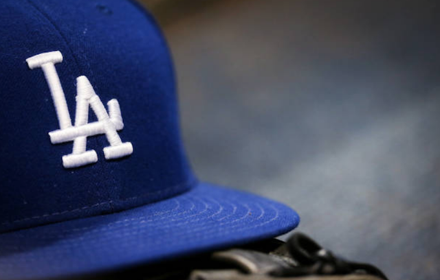 Dodgers Roundtable: Should Alternate Jersey Be Added With Nike