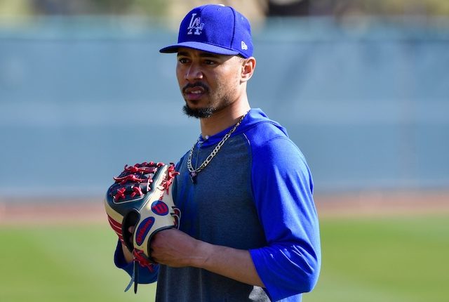 Dodgers News: Mookie Betts Describes Himself As 'Middle Of The