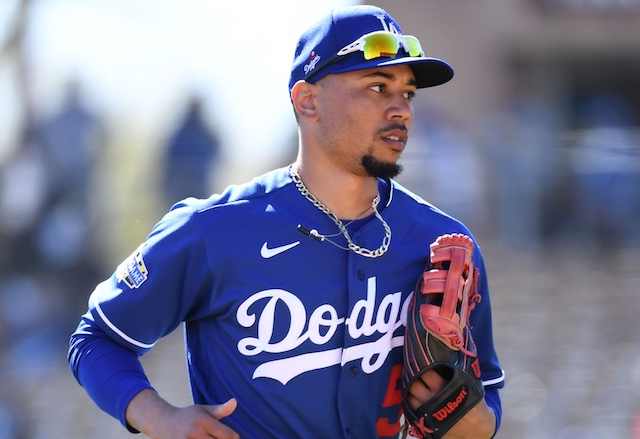 Red Sox trade Betts to Dodgers