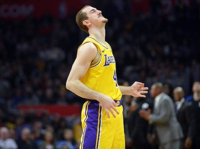 Lakers News: Alex Caruso Not On Social Media During Playoffs 