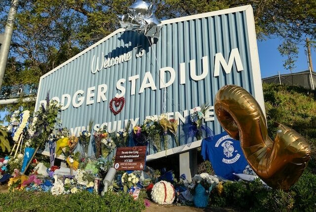 Tommy Lasorda memorialized at Dodger Stadium service