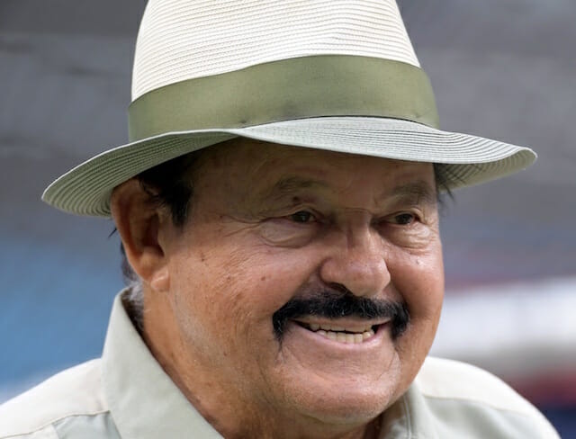 Cuban 40-year scout found Fernando Valenzuela: Want a Dodgers