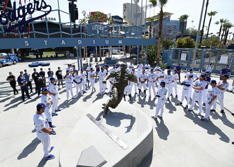 Dave Roberts to honor Jackie Robinson on what would have been his 103rd  birthday - True Blue LA