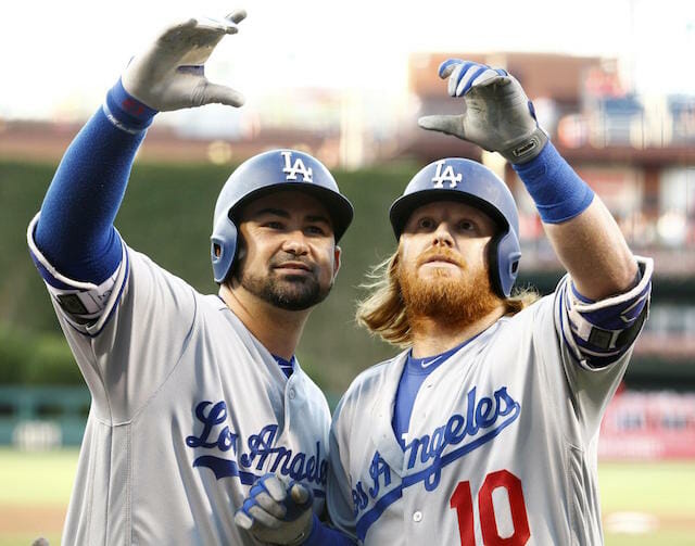 Dodgers News: Justin Turner Celebrates Adrian Gonzalez, '#OGSelfieTakers' 