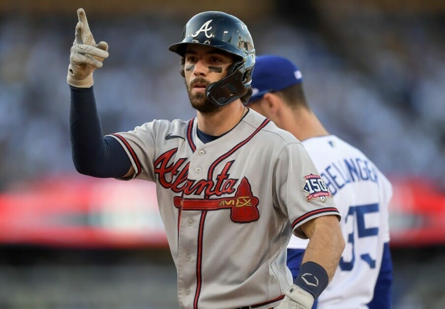 Will Dansby Swanson get a long-term contract from Braves?