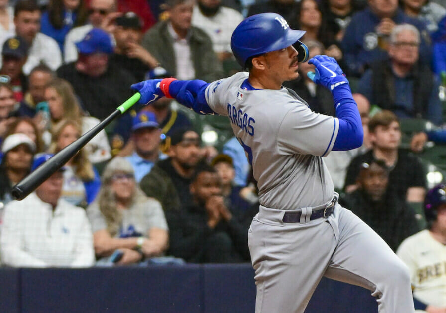Dodgers Rookie Miguel Vargas Maintaining Confidence During Slump 