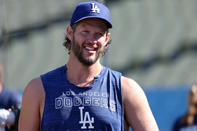 Dodgers' Clayton Kershaw goes on injured list with shoulder issue - Los  Angeles Times